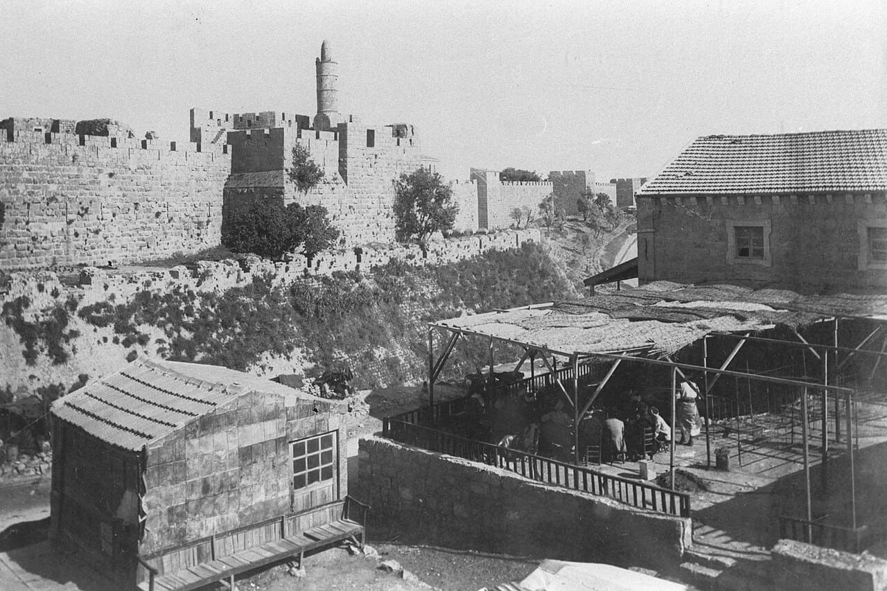 מחצבה, מסעדה ועשן פתיליות: הסיפור הנשכח של השוק העירקי
